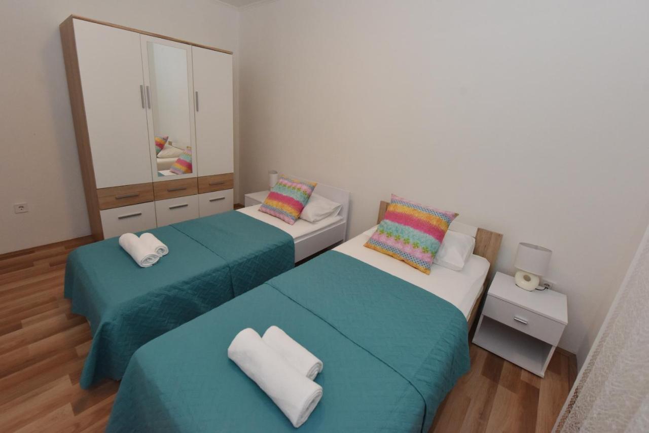 Lea Apartment ชิเบนิก ภายนอก รูปภาพ